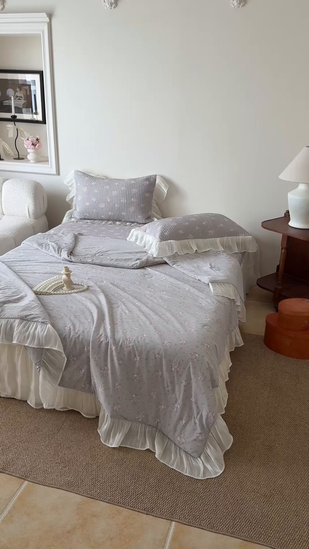 91家纺网 家纺一手货源 找家纺 吾欢心 2026新款仿锦安法式花边凉感丝床盖款夏凉被四件套软凉席三件套小冰皮空调被 塞纳花语