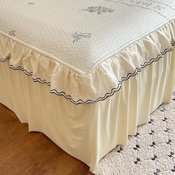 91家纺网 家纺一手货源 找家纺 美优兰 2026PE提花凉感冰豆豆三明治复合凉席 （提供买家秀） 韩式米白