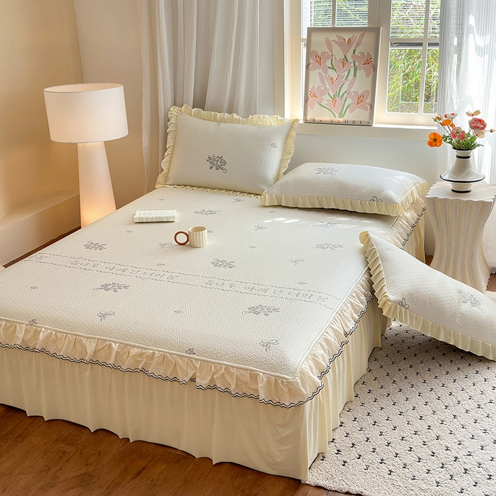 91家纺网 家纺一手货源 找家纺 美优兰 2026PE提花凉感冰豆豆三明治复合凉席 （提供买家秀） 韩式米白