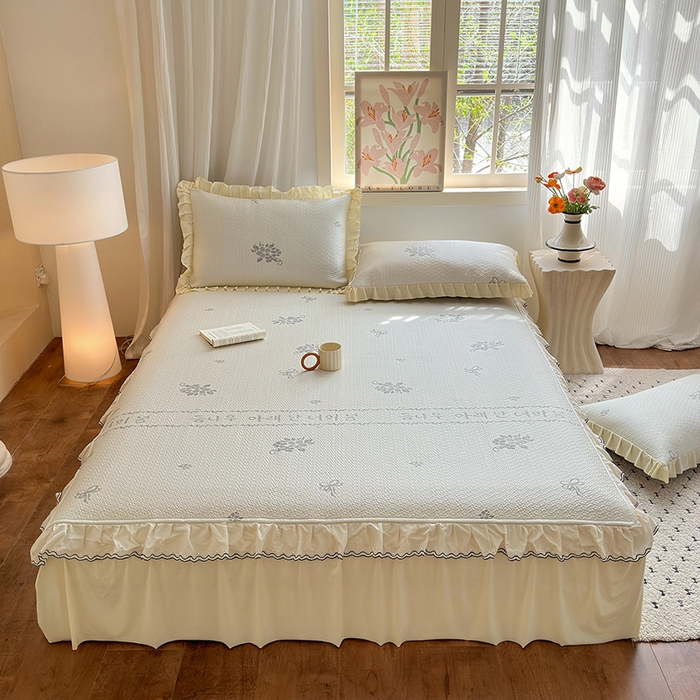 91家纺网 家纺一手货源 找家纺 美优兰 2026PE提花凉感冰豆豆三明治复合凉席 （提供买家秀） 韩式米白