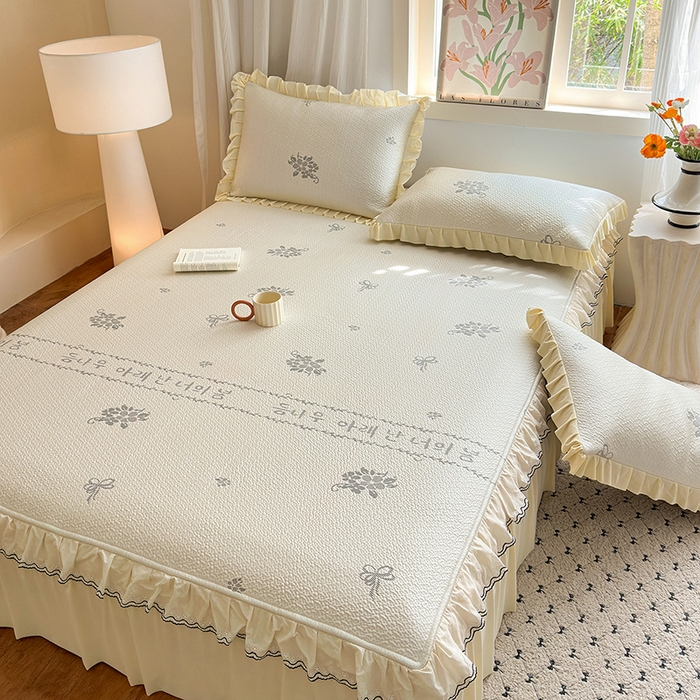 91家纺网 家纺一手货源 找家纺 美优兰 2026PE提花凉感冰豆豆三明治复合凉席 （提供买家秀） 韩式米白