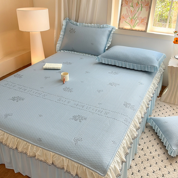 91家纺网 家纺一手货源 找家纺 美优兰 2026PE提花凉感冰豆豆三明治复合凉席 （提供买家秀） 韩式蓝