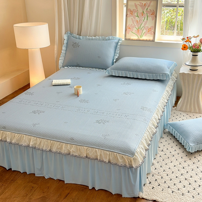 91家纺网 家纺一手货源 找家纺 美优兰 2026PE提花凉感冰豆豆三明治复合凉席 （提供买家秀） 韩式蓝