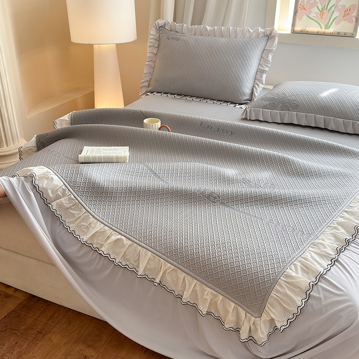 91家纺网 家纺一手货源 找家纺 美优兰 2026PE提花凉感冰豆豆三明治复合凉席 （提供买家秀） 晚亭灰