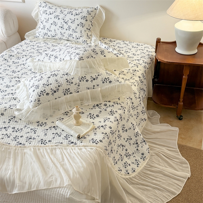 91家纺网 家纺一手货源 找家纺 吾欢心 2026新款仿锦安法式花边凉感丝床盖款夏凉被四件套软凉席三件套小冰皮空调被 雾屿玫瑰