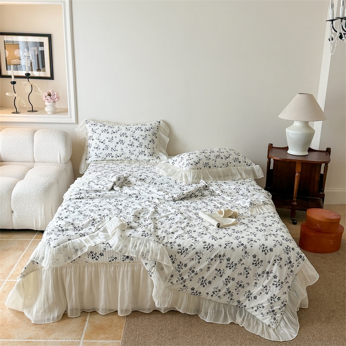 91家纺网 家纺一手货源 找家纺 吾欢心 2026新款仿锦安法式花边凉感丝床盖款夏凉被四件套软凉席三件套小冰皮空调被 雾屿玫瑰