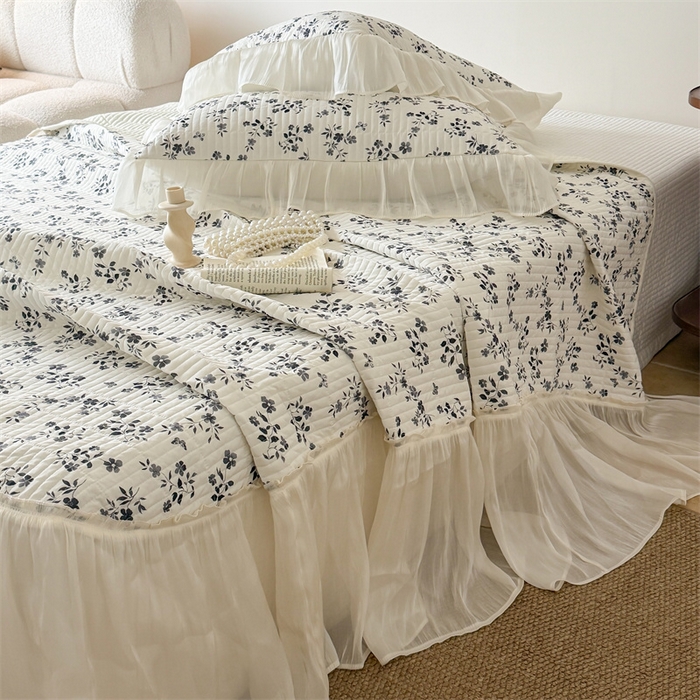 91家纺网 家纺一手货源 找家纺 吾欢心 2026新款仿锦安法式花边凉感丝床盖款夏凉被四件套软凉席三件套小冰皮空调被 雾屿玫瑰