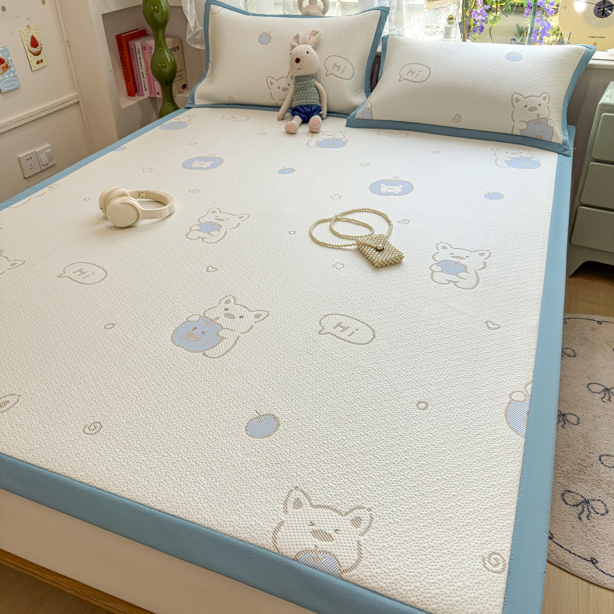 91家纺网 家纺一手货源 找家纺 典冠 2026新款PE凉感豆豆提花软席 苹果狗