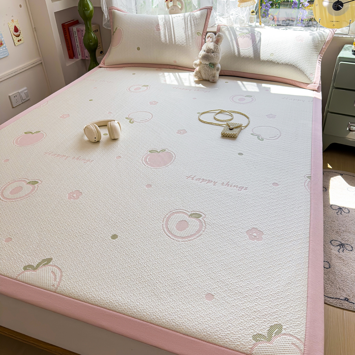 91家纺网 家纺一手货源 找家纺 典冠 2026新款PE凉感豆豆提花软席 苹果派