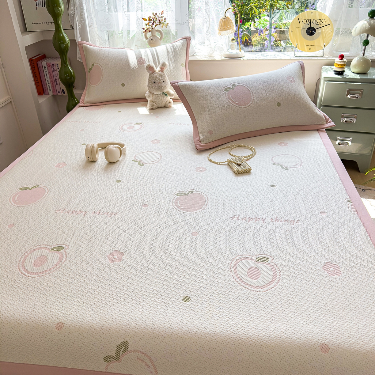 91家纺网 家纺一手货源 找家纺 典冠 2026新款PE凉感豆豆提花软席 苹果派