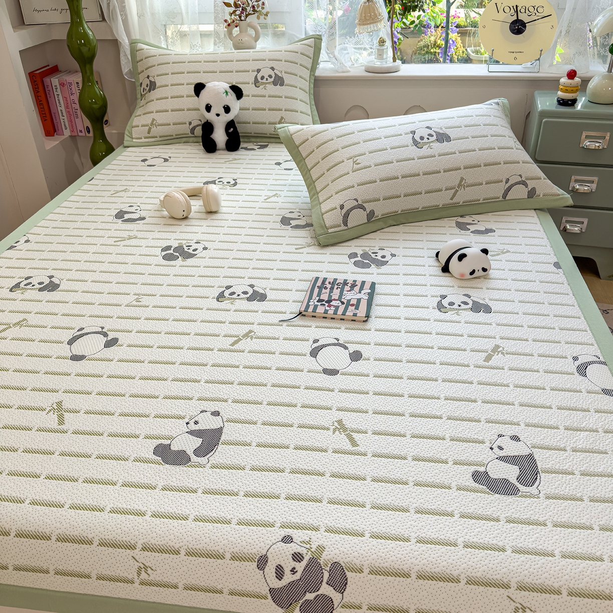 91家纺网 家纺一手货源 找家纺 典冠 2026新款PE凉感豆豆提花软席 熊猫-绿