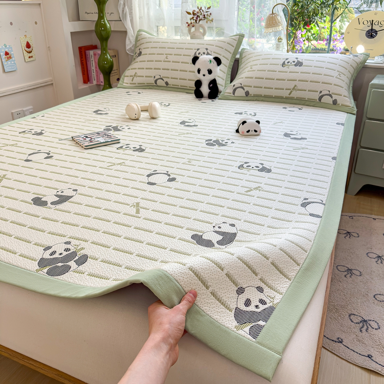 91家纺网 家纺一手货源 找家纺 典冠 2026新款PE凉感豆豆提花软席 熊猫-绿