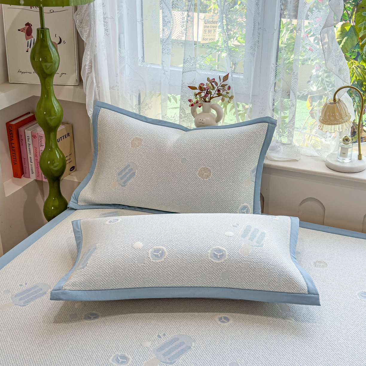 91家纺网 家纺一手货源 找家纺 典冠 2026新款PE凉感豆豆提花软席 蓝色棒冰