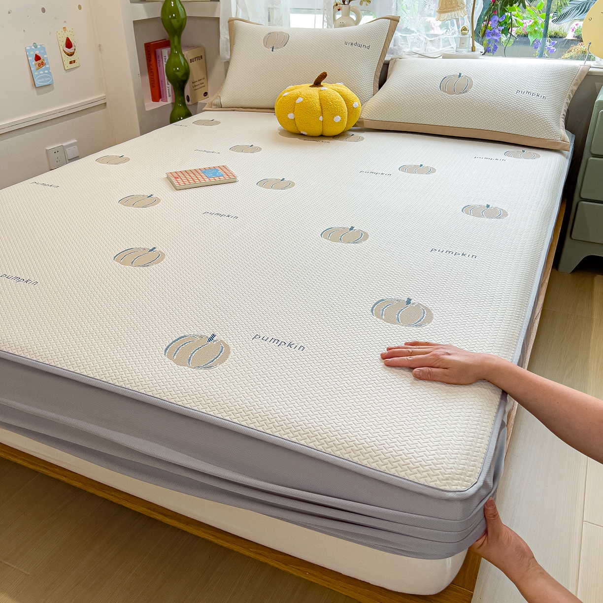 91家纺网 家纺一手货源 找家纺 典冠 2026新款PE凉感豆豆提花软席 田园南瓜