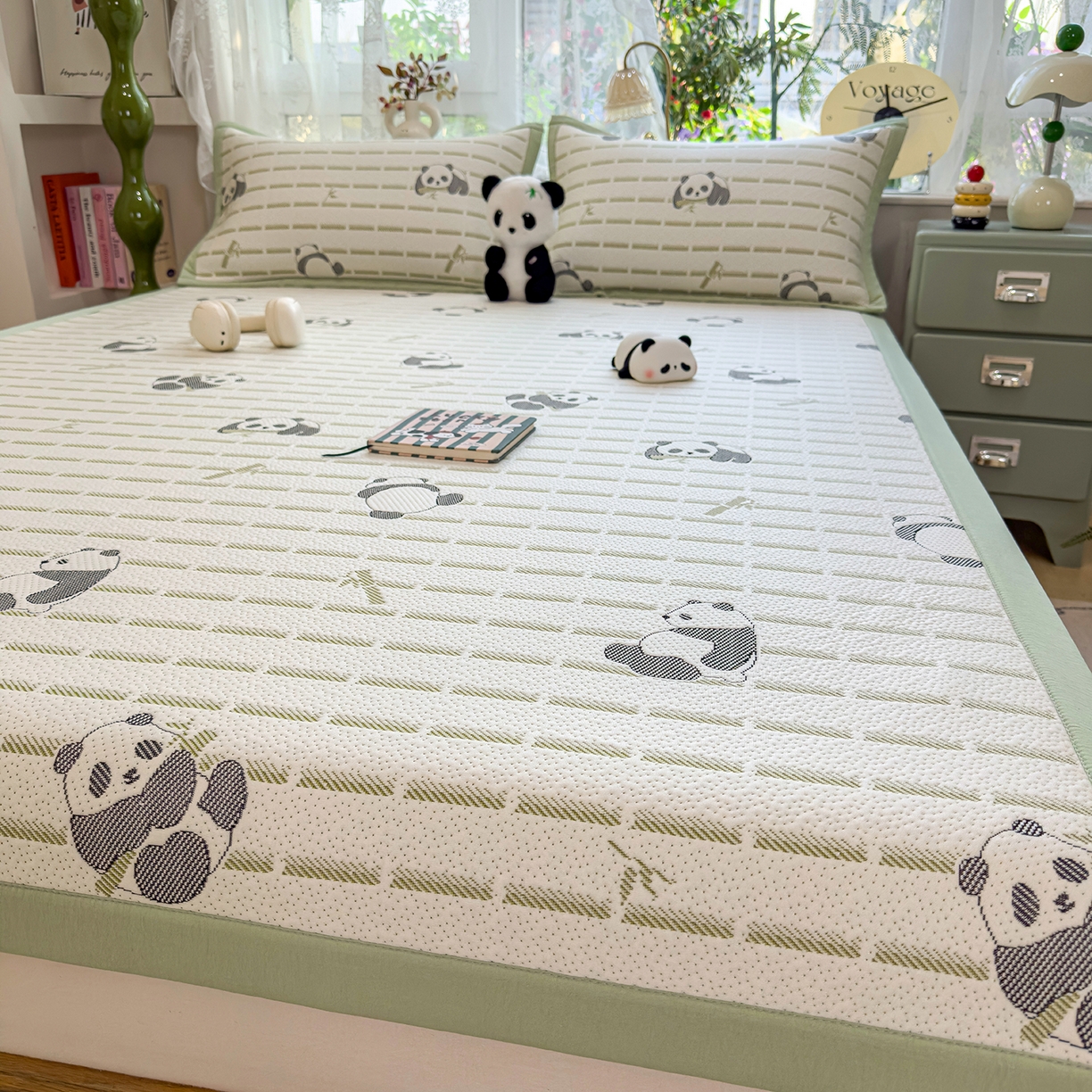 91家纺网 家纺一手货源 找家纺 典冠 2026新款PE凉感豆豆提花软席 熊猫-绿