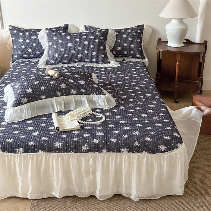 91家纺网 家纺一手货源 找家纺 吾欢心 2026新款仿锦安法式花边凉感丝床盖款夏凉被四件套软凉席三件套小冰皮空调被 香颂漫花