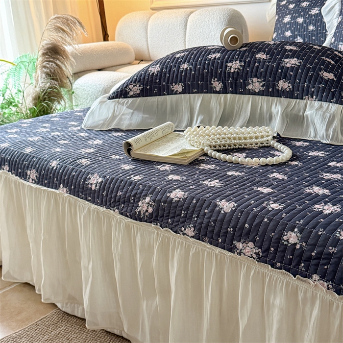 91家纺网 家纺一手货源 找家纺 吾欢心 2026新款仿锦安法式花边凉感丝床盖款夏凉被四件套软凉席三件套小冰皮空调被 香颂漫花