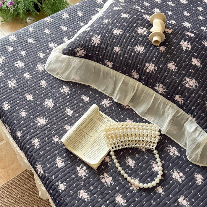 91家纺网 家纺一手货源 找家纺 吾欢心 2026新款仿锦安法式花边凉感丝床盖款夏凉被四件套软凉席三件套小冰皮空调被 香颂漫花