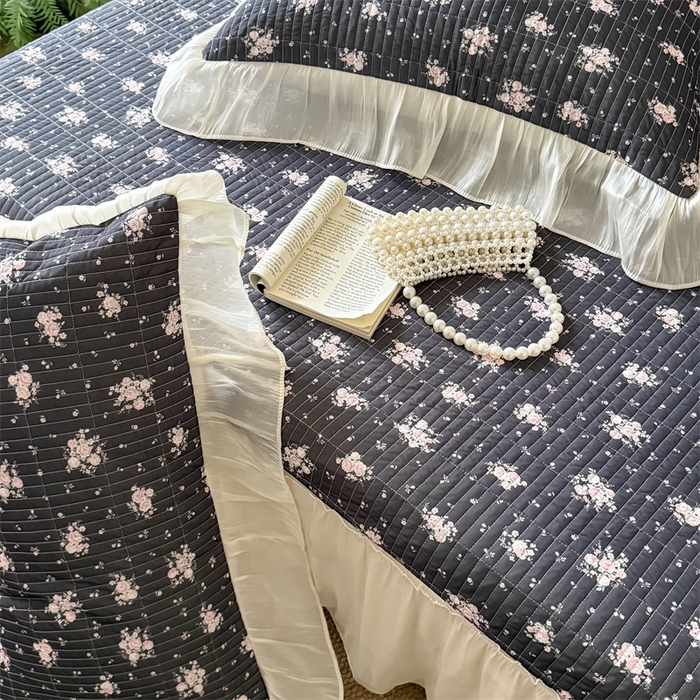 91家纺网 家纺一手货源 找家纺 吾欢心 2026新款仿锦安法式花边凉感丝床盖款夏凉被四件套软凉席三件套小冰皮空调被 香颂漫花