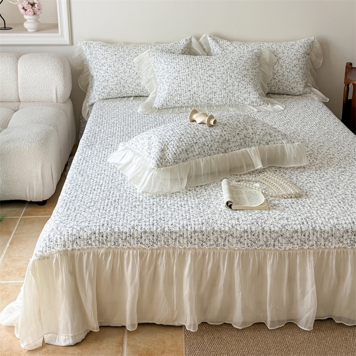 91家纺网 家纺一手货源 找家纺 吾欢心 2026新款仿锦安法式花边凉感丝床盖款夏凉被四件套软凉席三件套小冰皮空调被 云间茉莉