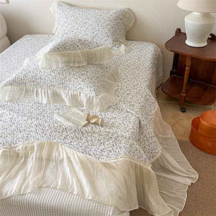 91家纺网 家纺一手货源 找家纺 吾欢心 2026新款仿锦安法式花边凉感丝床盖款夏凉被四件套软凉席三件套小冰皮空调被 云间茉莉