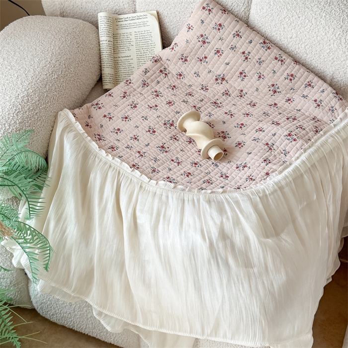 91家纺网 家纺一手货源 找家纺 吾欢心 2026新款仿锦安法式花边凉感丝床盖款夏凉被四件套软凉席三件套小冰皮空调被 组合图仅做展示不可下单