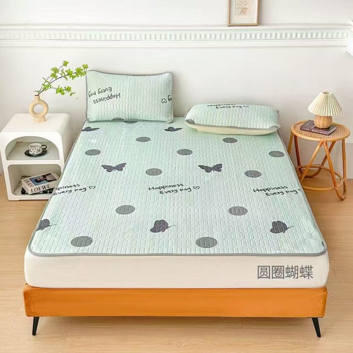 91家纺网 家纺一手货源 找家纺 梵克保罗 2026新款凉感丝乳胶凉席印花三件套绑带款乳胶条席床单 圆圈蝴蝶