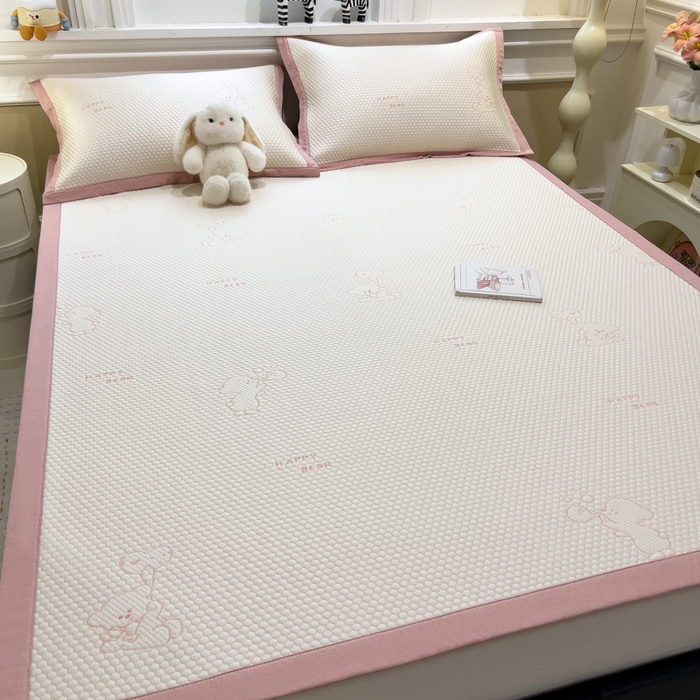 91家纺网 家纺一手货源 找家纺 （总）倾慕家纺 2026新款PE时尚风豆豆凉席卡通系列--床席款