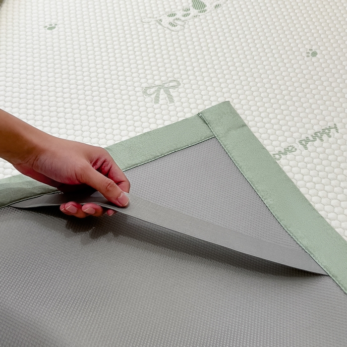 91家纺网 家纺一手货源 找家纺 倾慕家纺 2026新款PE时尚风豆豆凉席卡通系列--床席款 斑点狗狗床席款