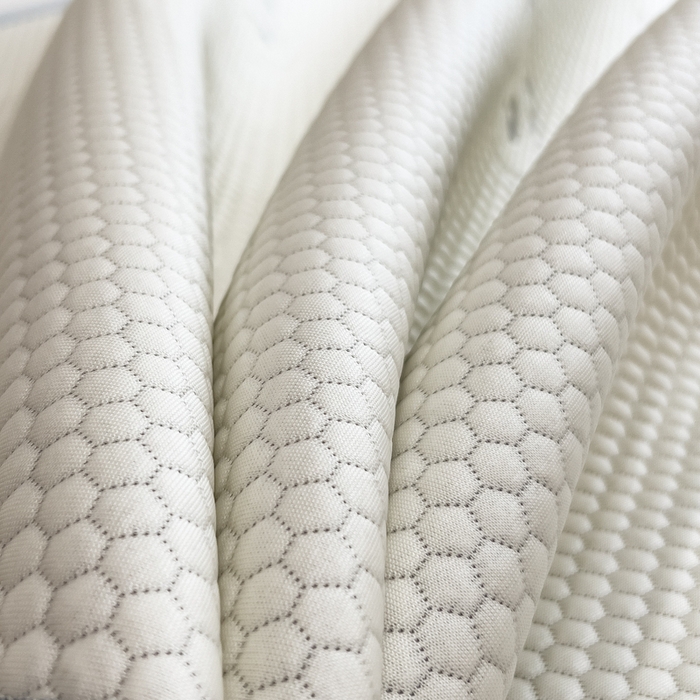 91家纺网 家纺一手货源 找家纺 倾慕家纺 2026新款PE时尚风豆豆凉席卡通系列--床席款 经典熊猫床席款