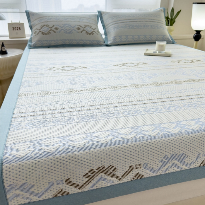 91家纺网 家纺一手货源 找家纺 （总）倾慕家纺 2026新款PE时尚风豆豆凉席花卉系列--床席款