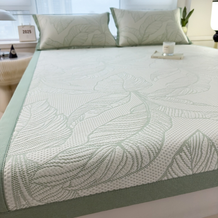 91家纺网 家纺一手货源 找家纺 倾慕家纺 2026新款PE时尚风豆豆凉席花卉系列--床席款 大叶绿床席款