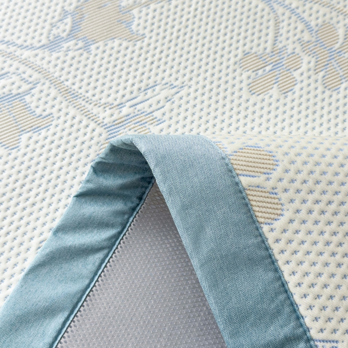 91家纺网 家纺一手货源 找家纺 倾慕家纺 2026新款PE时尚风豆豆凉席花卉系列--床席款 满江花床席款