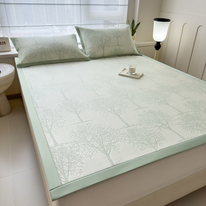 91家纺网 家纺一手货源 找家纺 倾慕家纺 2026新款PE时尚风豆豆凉席花卉系列--床席款 树树相邻床席款