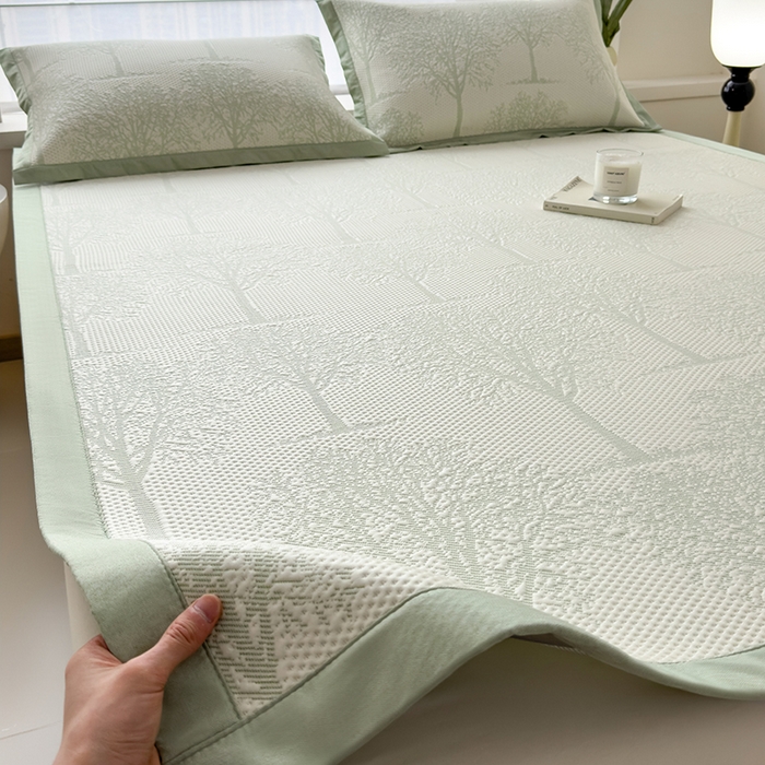 91家纺网 家纺一手货源 找家纺 倾慕家纺 2026新款PE时尚风豆豆凉席花卉系列--床席款 树树相邻床席款