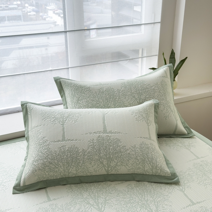 91家纺网 家纺一手货源 找家纺 倾慕家纺 2026新款PE时尚风豆豆凉席花卉系列--床席款 树树相邻床席款