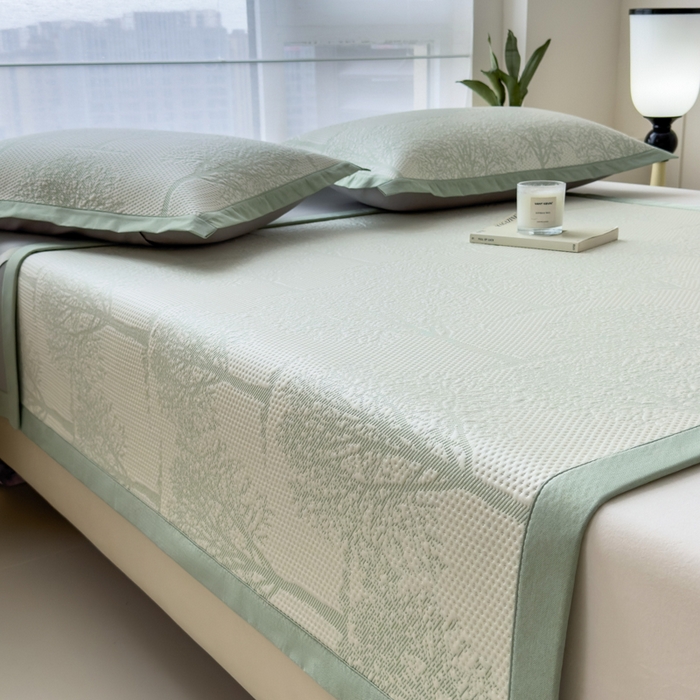 91家纺网 家纺一手货源 找家纺 倾慕家纺 2026新款PE时尚风豆豆凉席花卉系列--床席款 树树相邻床席款