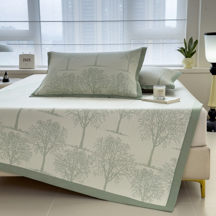 91家纺网 家纺一手货源 找家纺 倾慕家纺 2026新款PE时尚风豆豆凉席花卉系列--床席款 树树相邻床席款