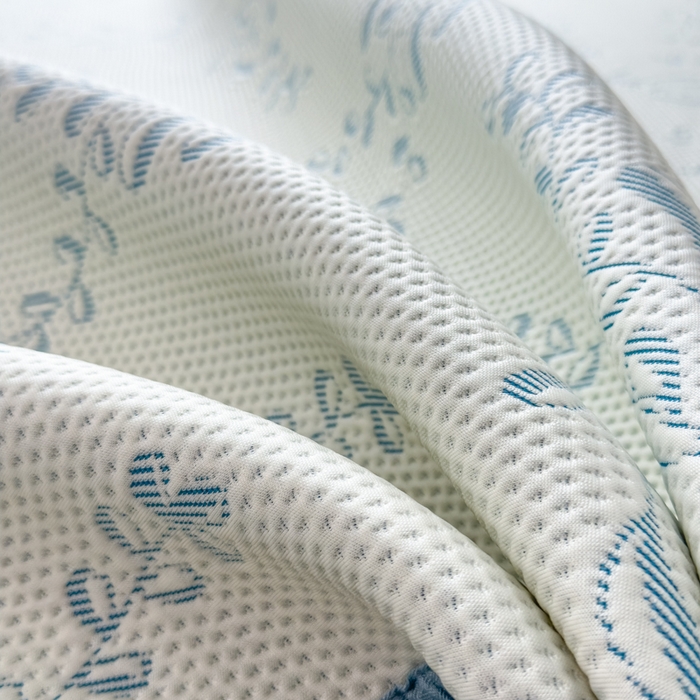 91家纺网 家纺一手货源 找家纺 倾慕家纺 2026新款PE时尚风豆豆凉席花卉系列--床席款 夏日清新蓝床席款