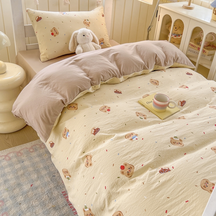 91家纺网 家纺一手货源 找家纺 简冠家纺 2026新款仿棉水洗棉学生三件套宿舍三件套多件套大礼包 咖啡熊