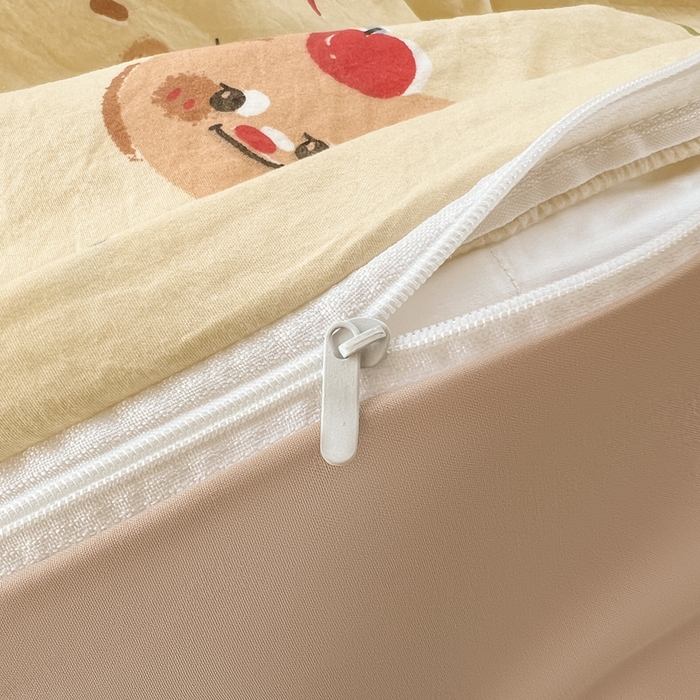 91家纺网 家纺一手货源 找家纺 简冠家纺 2026新款仿棉水洗棉学生三件套宿舍三件套多件套大礼包 咖啡熊