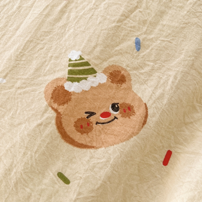 91家纺网 家纺一手货源 找家纺 简冠家纺 2026新款仿棉水洗棉学生三件套宿舍三件套多件套大礼包 咖啡熊