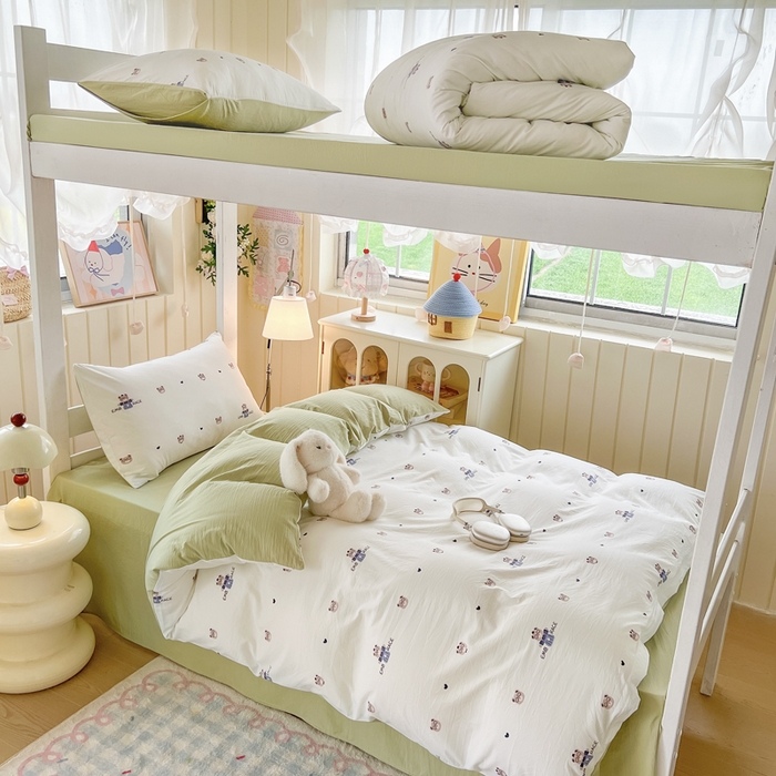 91家纺网 家纺一手货源 找家纺 简冠家纺 2026新款仿棉水洗棉学生三件套宿舍三件套多件套大礼包 乐乐熊 绿