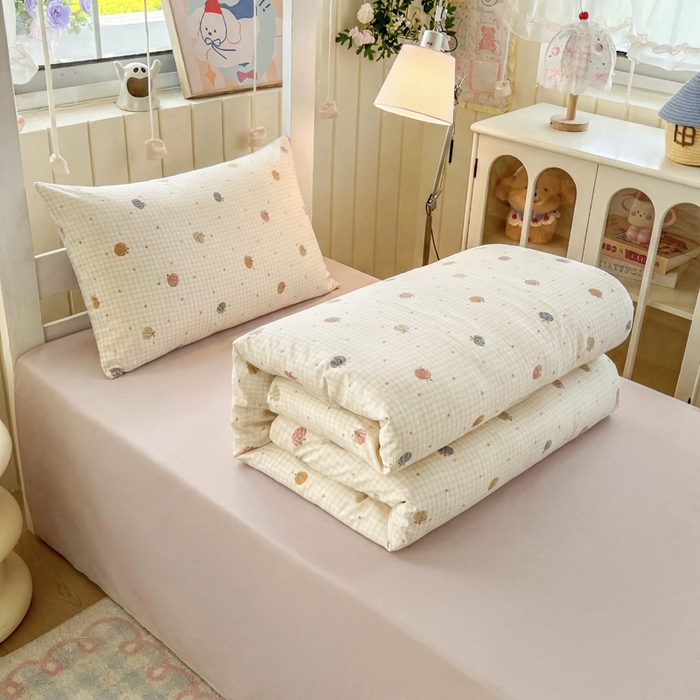 91家纺网 家纺一手货源 找家纺 简冠家纺 2026新款仿棉水洗棉学生三件套宿舍三件套多件套大礼包 迷彩南瓜