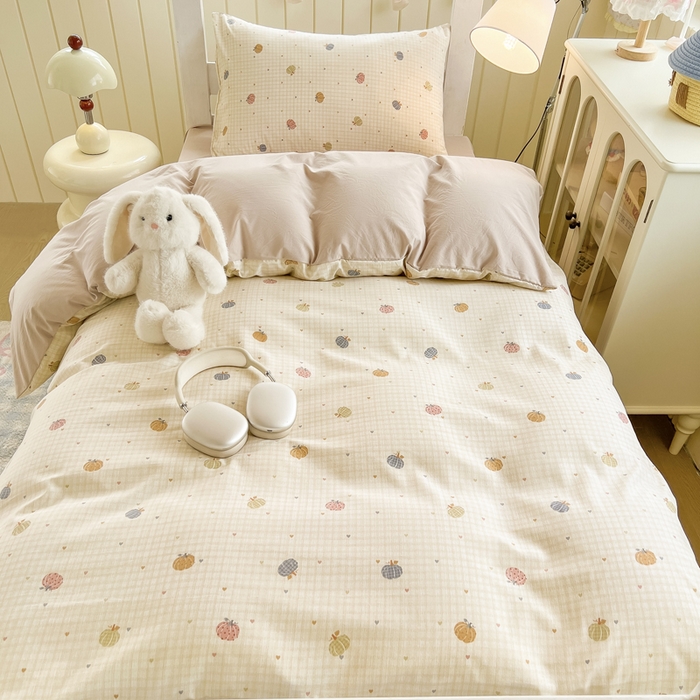 91家纺网 家纺一手货源 找家纺 简冠家纺 2026新款仿棉水洗棉学生三件套宿舍三件套多件套大礼包 迷彩南瓜