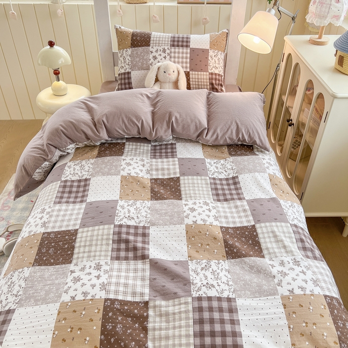 91家纺网 家纺一手货源 找家纺 简冠家纺 2026新款仿棉水洗棉学生三件套宿舍三件套多件套大礼包 墨语云间