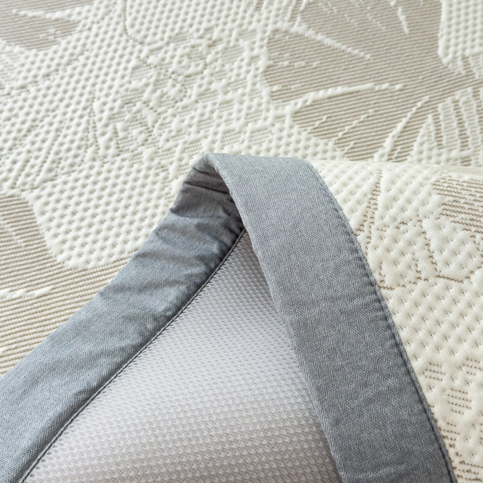 91家纺网 家纺一手货源 找家纺 倾慕家纺 2026新款PE时尚风豆豆凉席花卉系列--床席款 杏叶卡其床席款