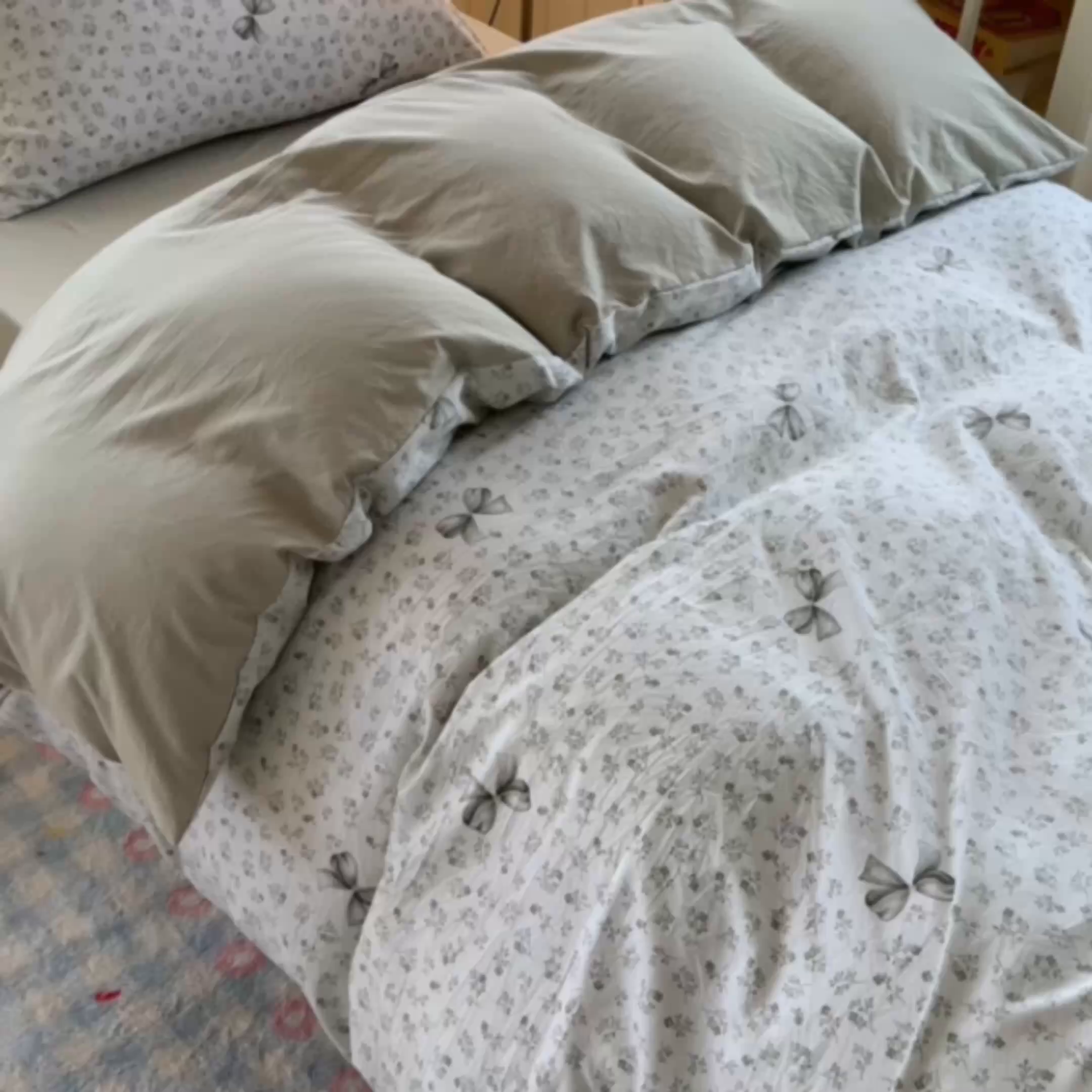 91家纺网 家纺一手货源 找家纺 简冠家纺 2026新款仿棉水洗棉学生三件套宿舍三件套多件套大礼包 山野绿