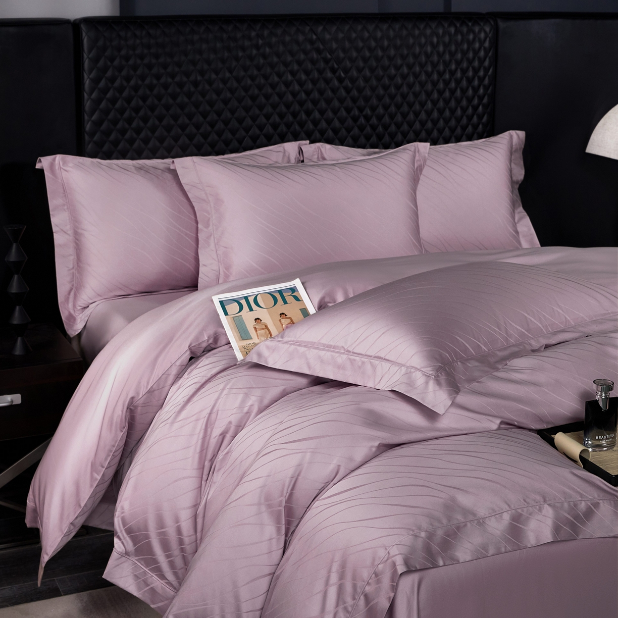 91家纺网 家纺一手货源 找家纺 榻尚家居 2026新款埋绳提花系列全棉纯棉贡缎提花四件套 布拉诺-莫奈紫