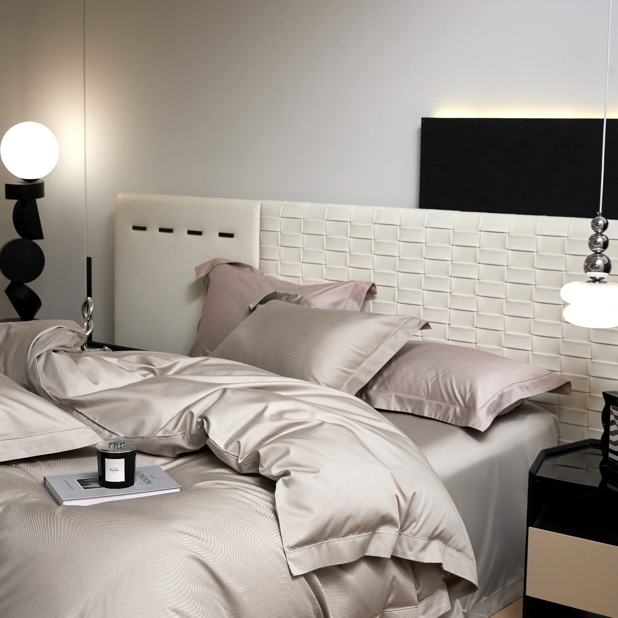 91家纺网 家纺一手货源 找家纺 榻尚家居 2026新款埋绳提花系列全棉纯棉贡缎提花四件套 夜光曲（香槟色）